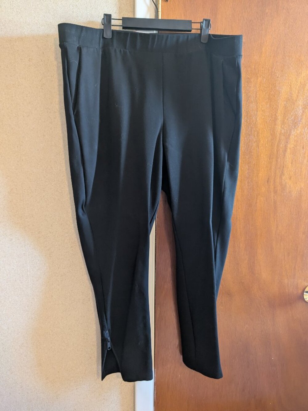Universal Standard Moro Pocket Signature Ponte Pants